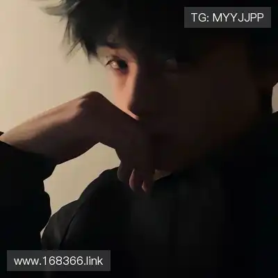 董静娇
